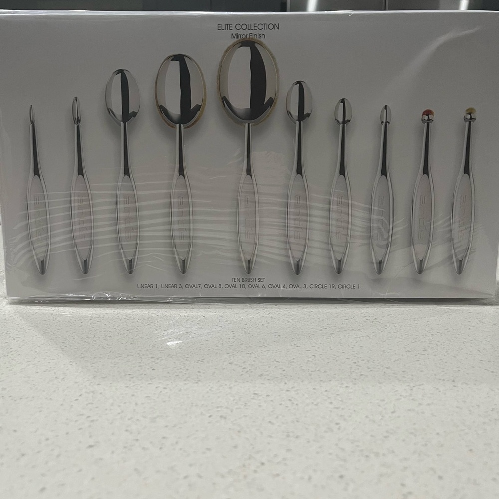 Artis Elite Brush Set